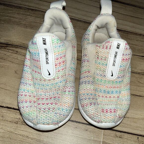 Nike Toddlers Viale Space Dye Slip On Sneakers White Size 6C - Picture 2 of 8